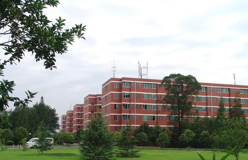四川托普计算机职业学校 四川托普计算机职业学校