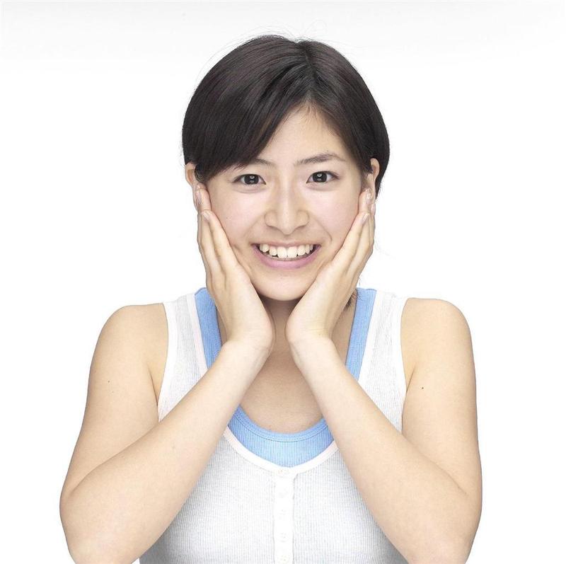 南泽奈央 南泽奈央