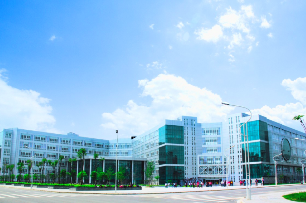 磨家校区图书馆全景 磨家校区图书馆全景