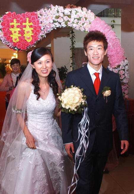 王栋与新娘金香玉 王栋与新娘金香玉