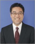 现任角川书店社长井上伸一郎 现任角川书店社长井上伸一郎