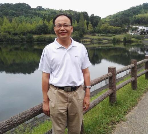 温小琼 温小琼