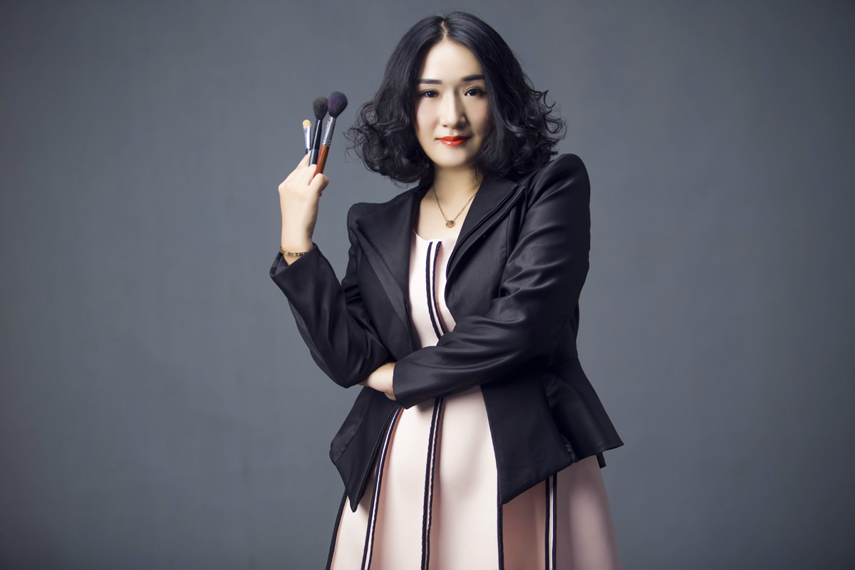 刘星(艺美国际抗衰老中心创始人) 刘星(艺美国际抗衰老中心创始人)