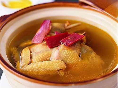 黄芪炖鸡汤 黄芪炖鸡汤