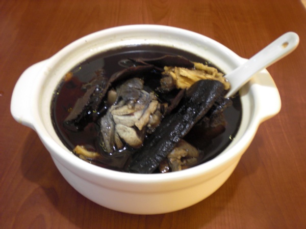 当归首乌牛肉汤