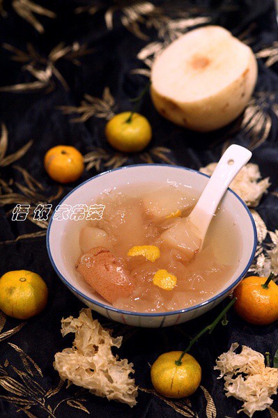 银耳秋梨羹 银耳秋梨羹