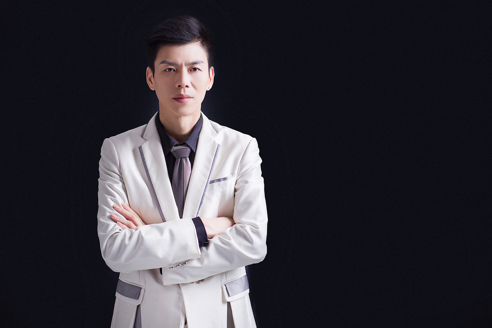 杨代忠 杨代忠