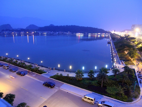 青莲湖夜景 青莲湖夜景