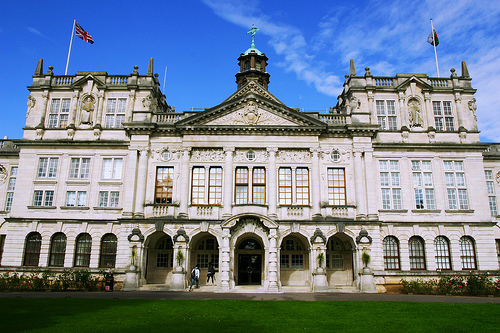 卡迪夫大学 卡迪夫大学