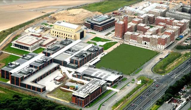 斯旺西大学海湾校区