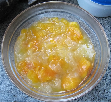 冰糖炖银耳 冰糖炖银耳