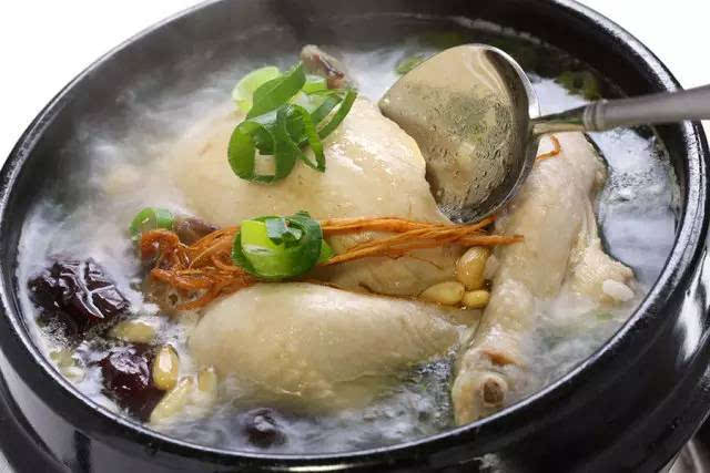 洋参燕窝鸡汤 洋参燕窝鸡汤