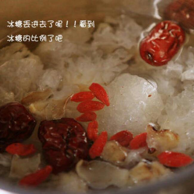 银耳薏米美白羹