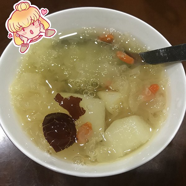 雪耳雪梨糖水 雪耳雪梨糖水