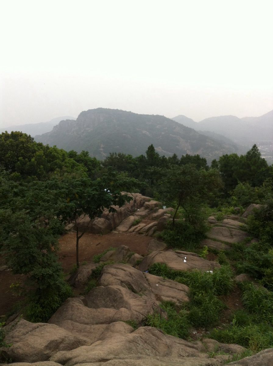 灵岩山 灵岩山