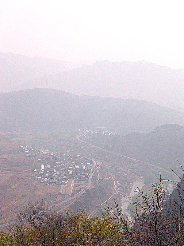 牛岭山杨家池青年洞景区 牛岭山杨家池青年洞景区