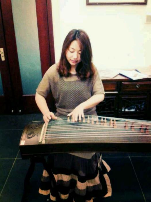 马亚南(弘毅国学专职古筝教师) 马亚南(弘毅国学专职古筝教师)