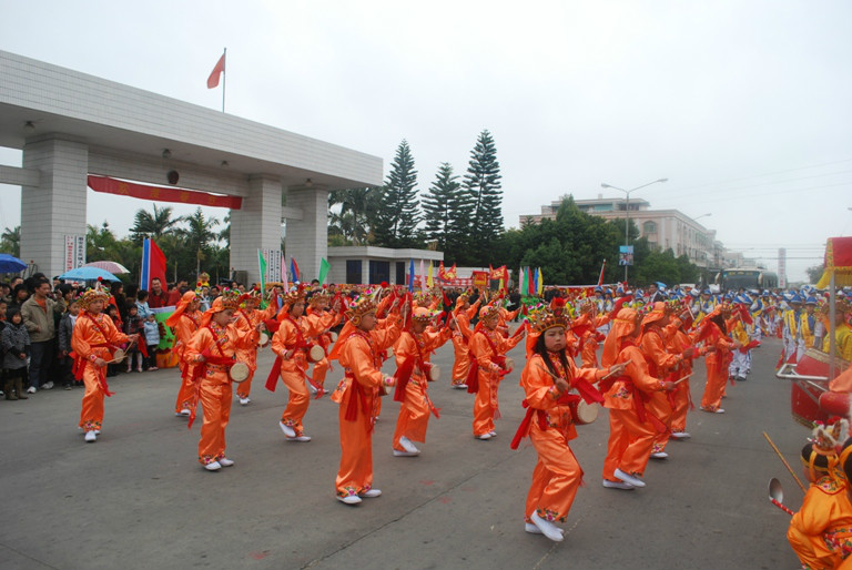 东凤镇(广东省潮州市东凤镇) 东凤镇(广东省潮州市东凤镇)