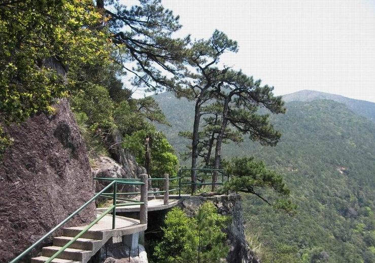 龙泉山风景区(丹寨县龙泉山风景区) 龙泉山风景区(丹寨县龙泉山风景区)