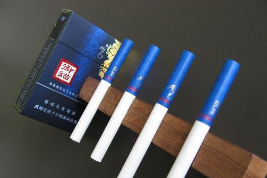 御猫(香菸品牌) 御猫(香菸品牌)