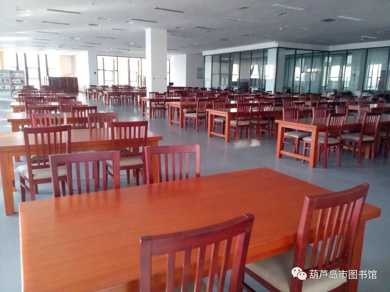 葫芦岛市图书馆 葫芦岛市图书馆