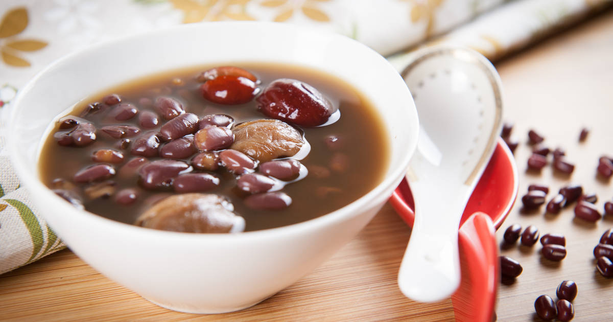 莲豆红枣桂圆汤