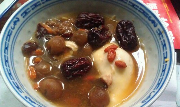 红枣桂圆蛋汤 红枣桂圆蛋汤