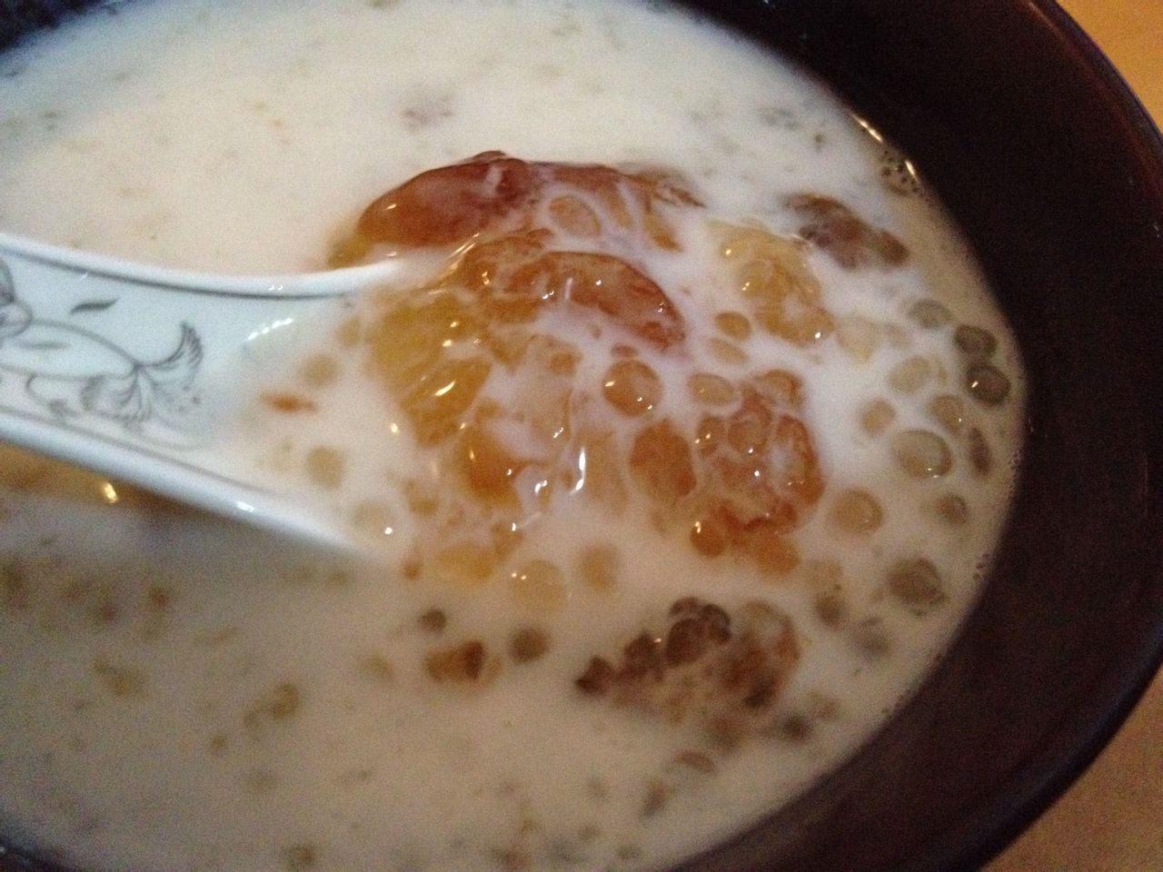 桃胶牛奶西米露