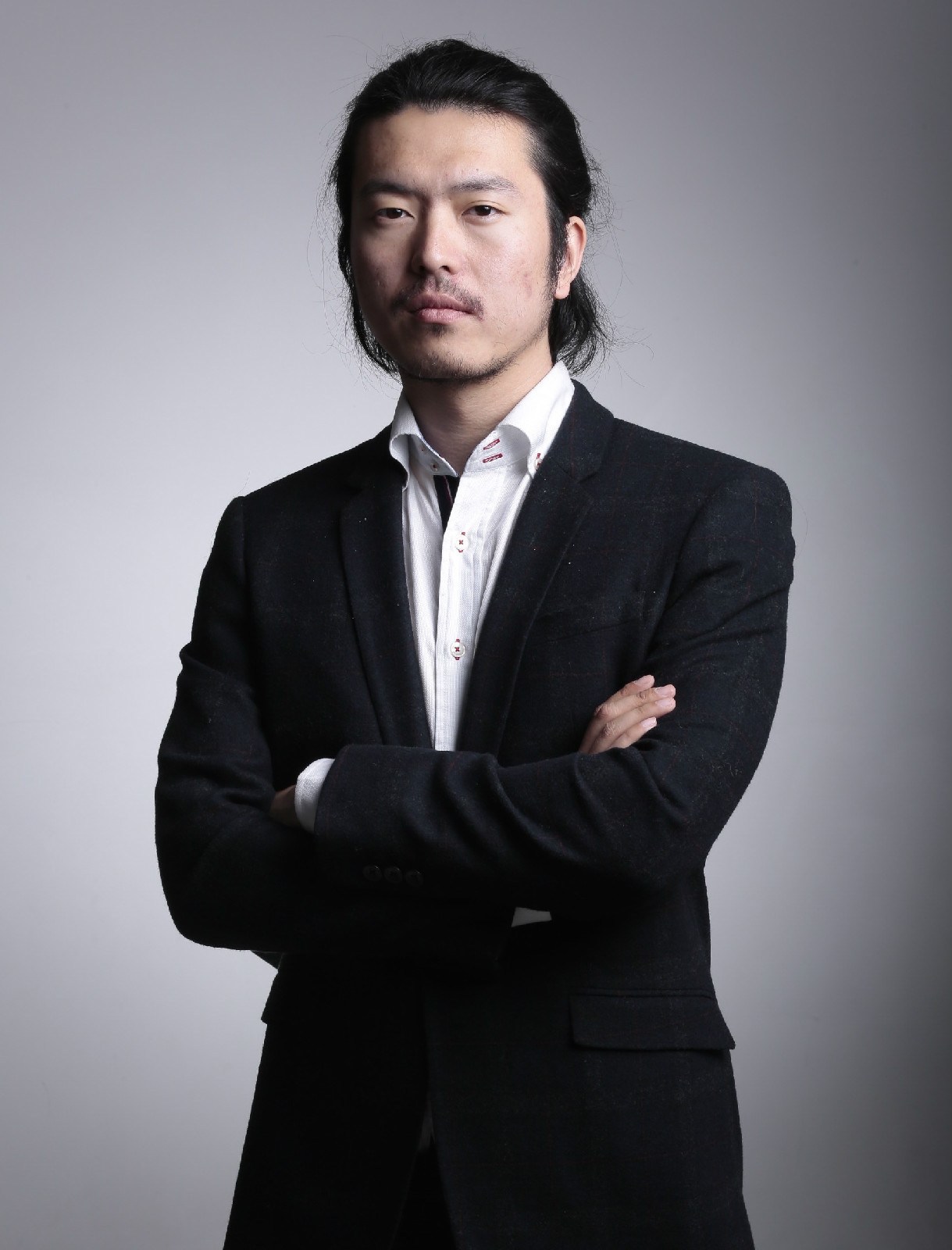 杨龙(中国内地导演、编剧) 杨龙(中国内地导演、编剧)