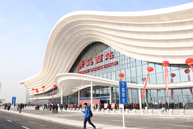 青岛西站正门图 青岛西站正门图
