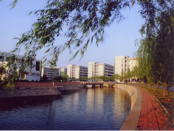 学院一景 学院一景