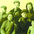 李炳英 李炳英