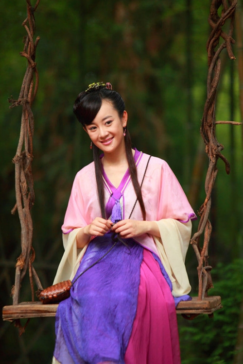 周婷(2012年钟汉良版《天涯明月刀》角色) 周婷(2012年钟汉良版《天涯明月刀》角色)