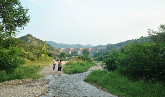 莱阳老寨山石拱坝 莱阳老寨山石拱坝