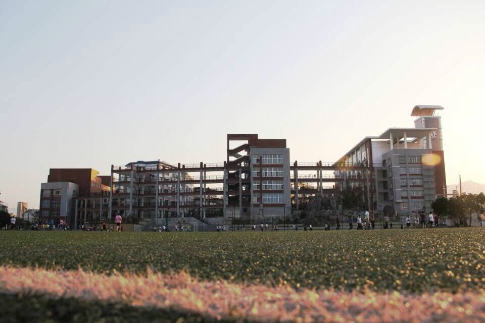 福建省莆田第五中学(莆田第五中学) 福建省莆田第五中学(莆田第五中学)