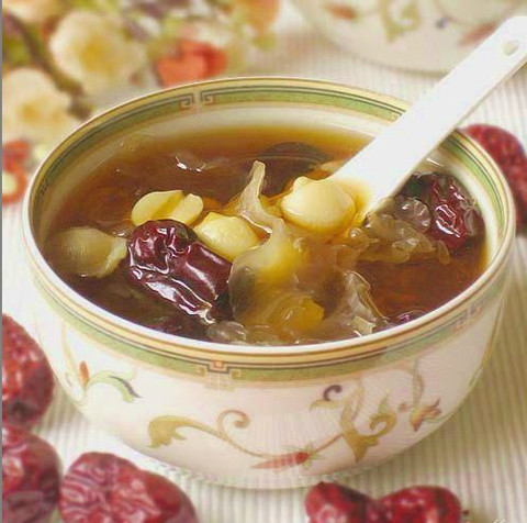 桂圆莲子羹 桂圆莲子羹