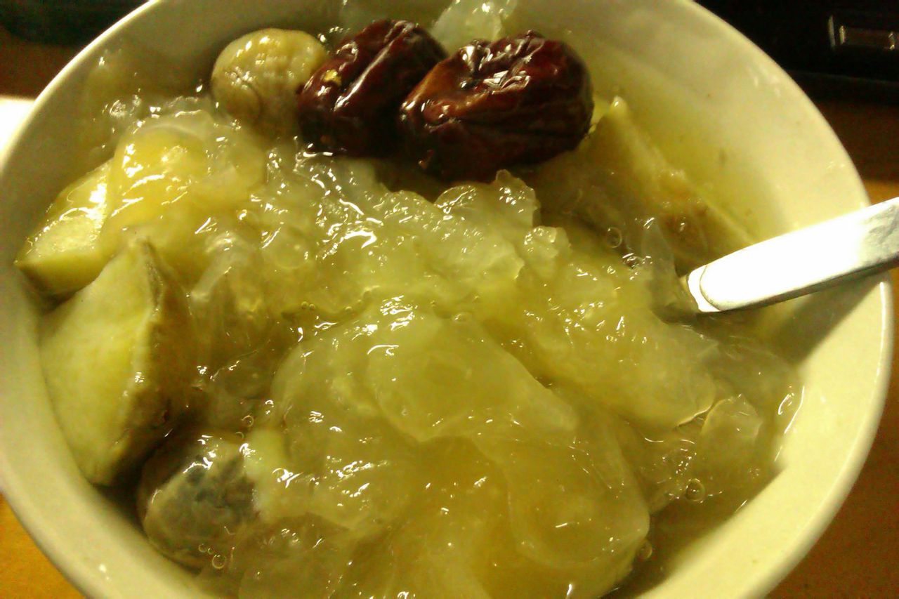 红枣桂圆番薯银耳汤 红枣桂圆番薯银耳汤