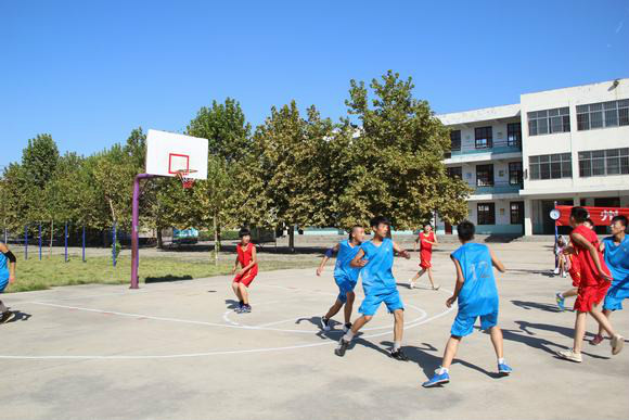 滕州市东沙河中学 滕州市东沙河中学