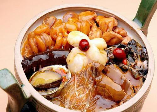 鸽蛋炖裙边