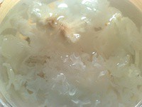 红枣枸杞银耳汤