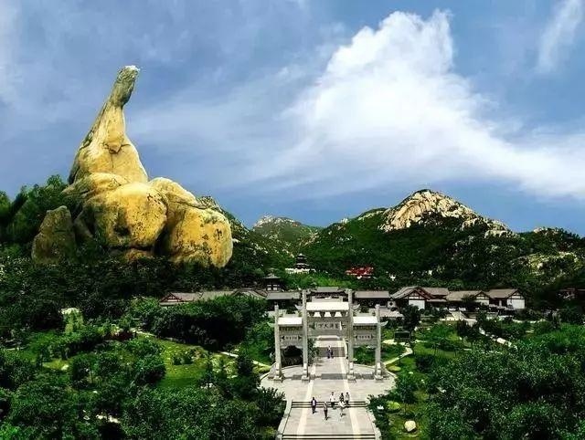 新泰莲花山国家森林公园 新泰莲花山国家森林公园