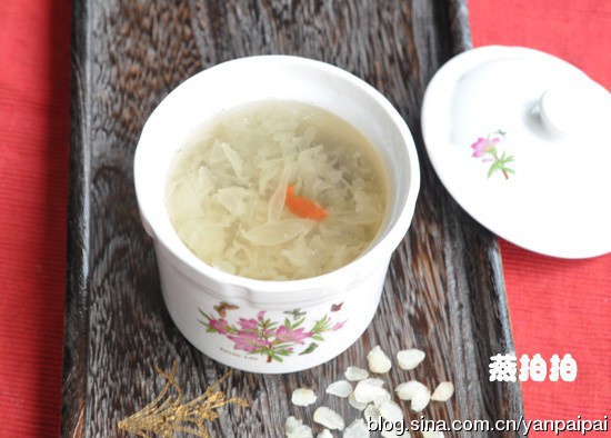 皂角银耳羹 皂角银耳羹