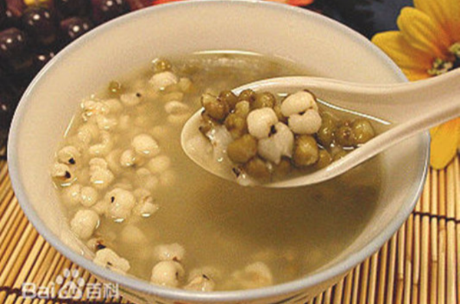 薏仁绿豆汤 薏仁绿豆汤