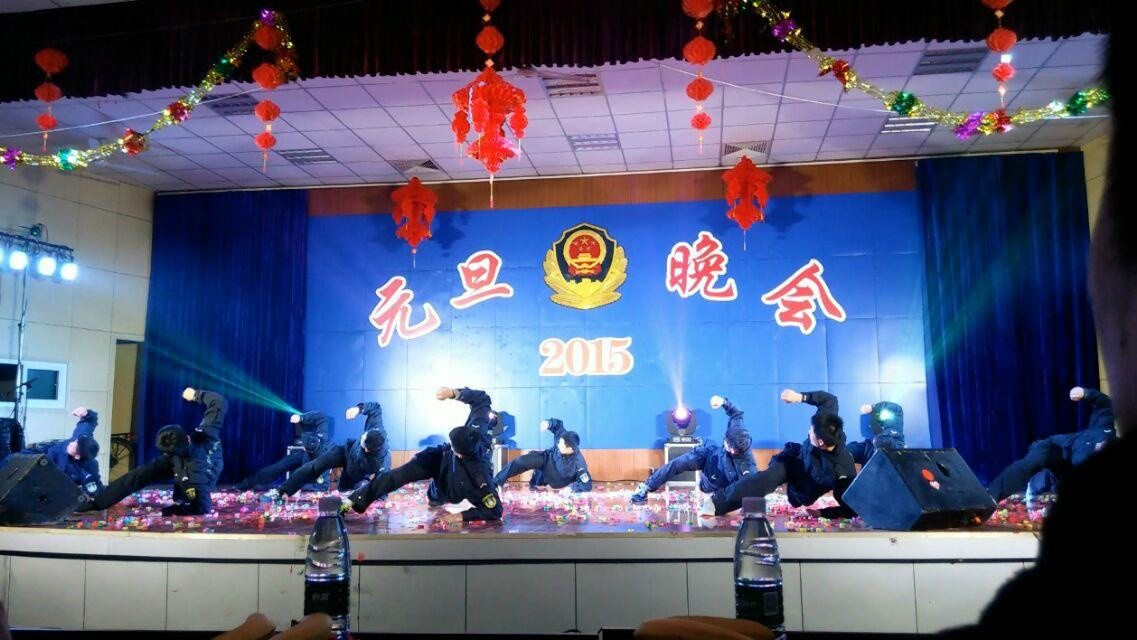 警院特色倒功表演 警院特色倒功表演