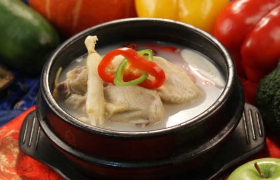 黄芪大枣母鸡汤