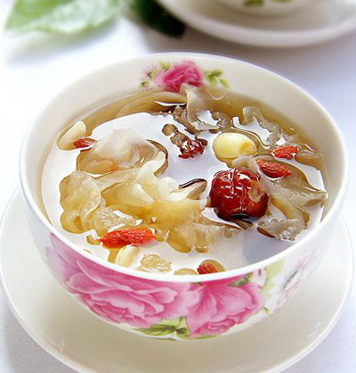 菊花枣仁桂圆汤 菊花枣仁桂圆汤