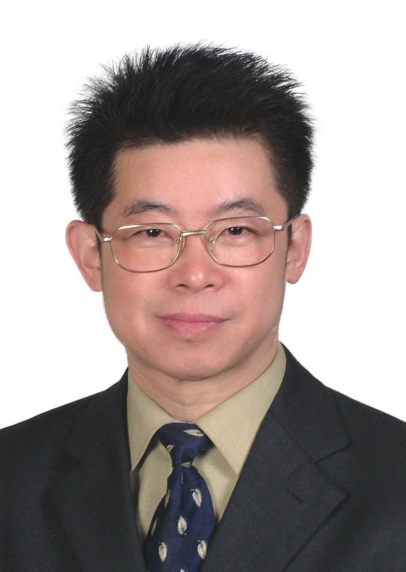 简平(中国作家协会会员) 简平(中国作家协会会员)