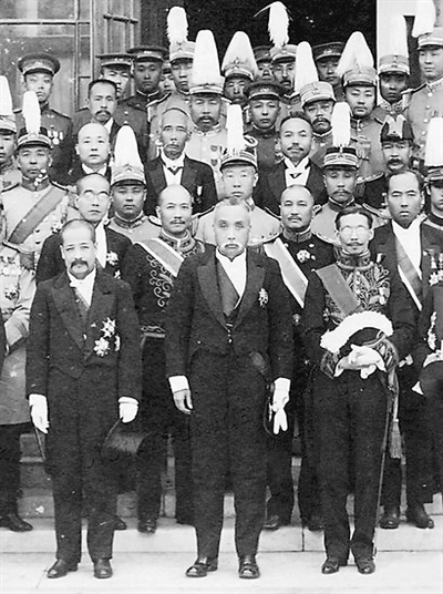 徐世昌担任民国大总统 徐世昌担任民国大总统