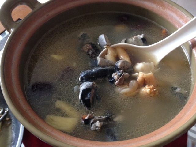 当归北芪乌鸡汤 当归北芪乌鸡汤