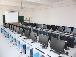 学生机房 学生机房